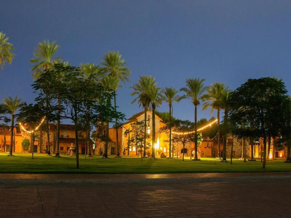 Hotel Boutique Villa Toscana Hermosillo Bagian luar foto