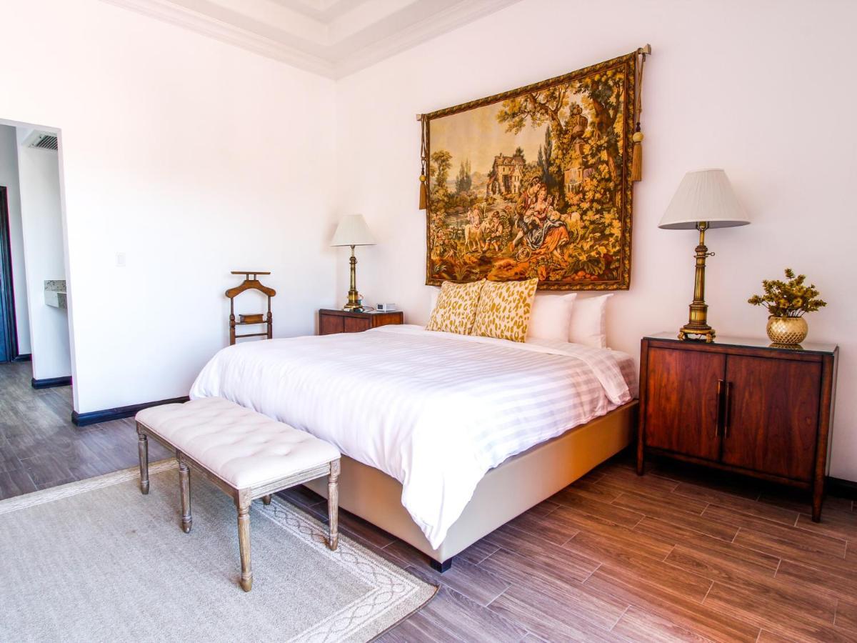 Hotel Boutique Villa Toscana Hermosillo Bagian luar foto